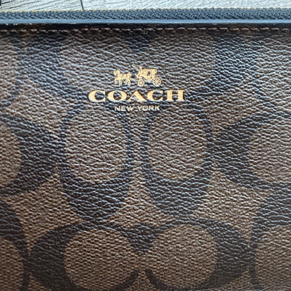 COPY - Coach Double Corner Zip Wristlet - Picture 5 of 12